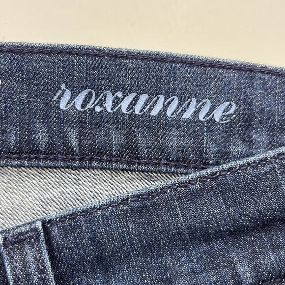 7 For All Mankind Roxanne Size 26 - Picture 9 of 16
